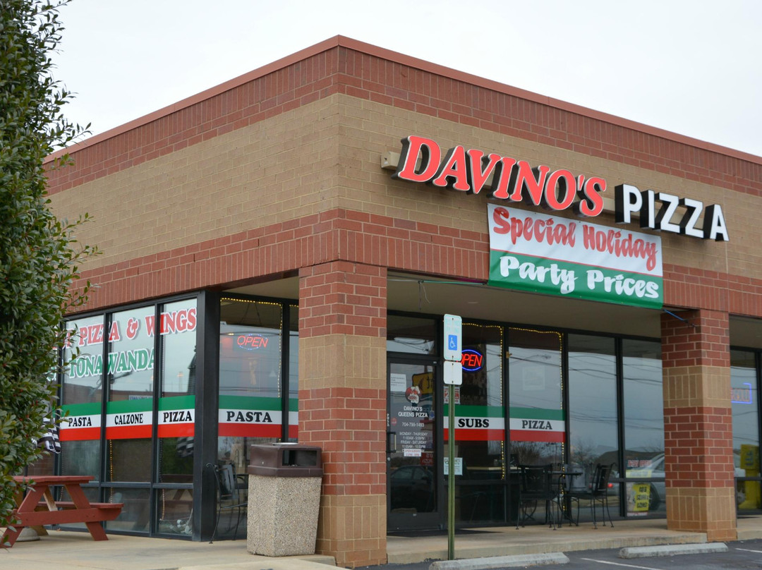 Davinos Queens Pizza