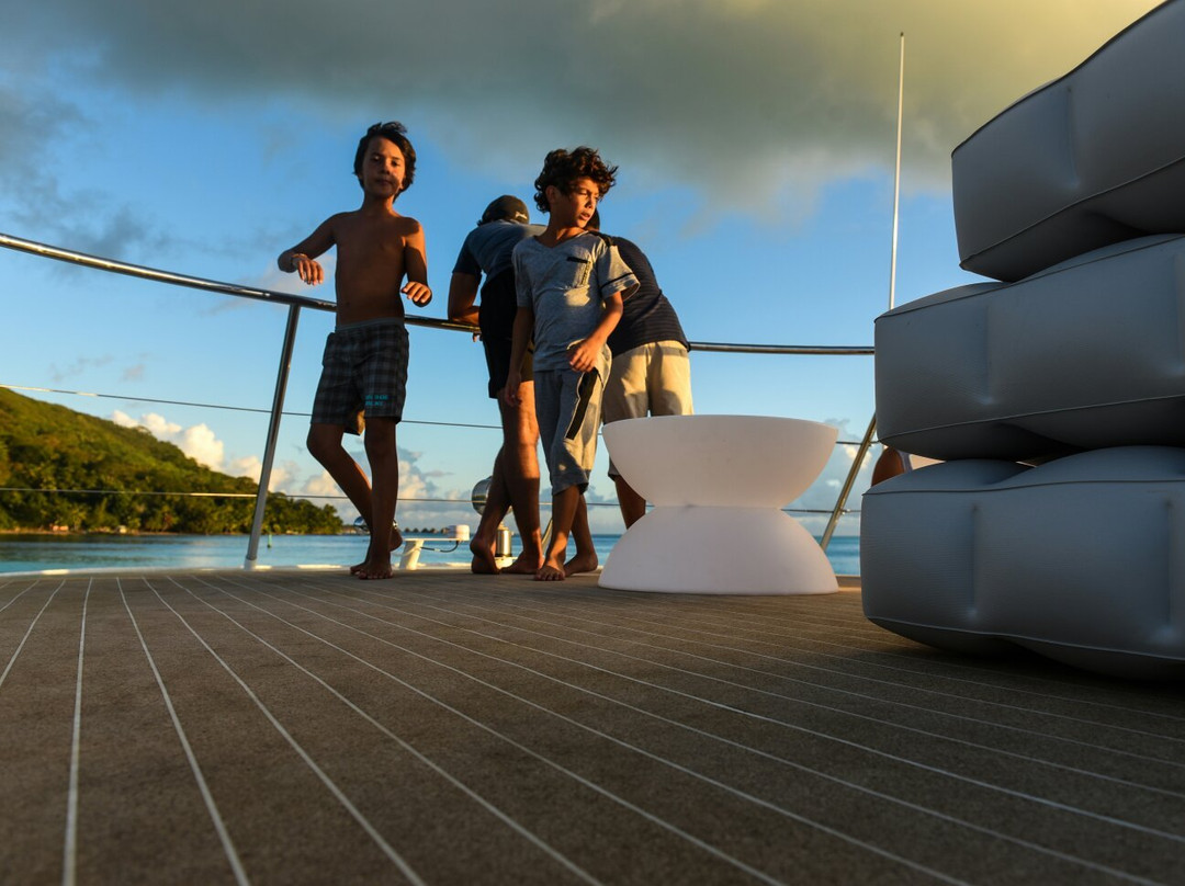 Lagoon limousine Bora Bora-波拉波拉岛必去景点