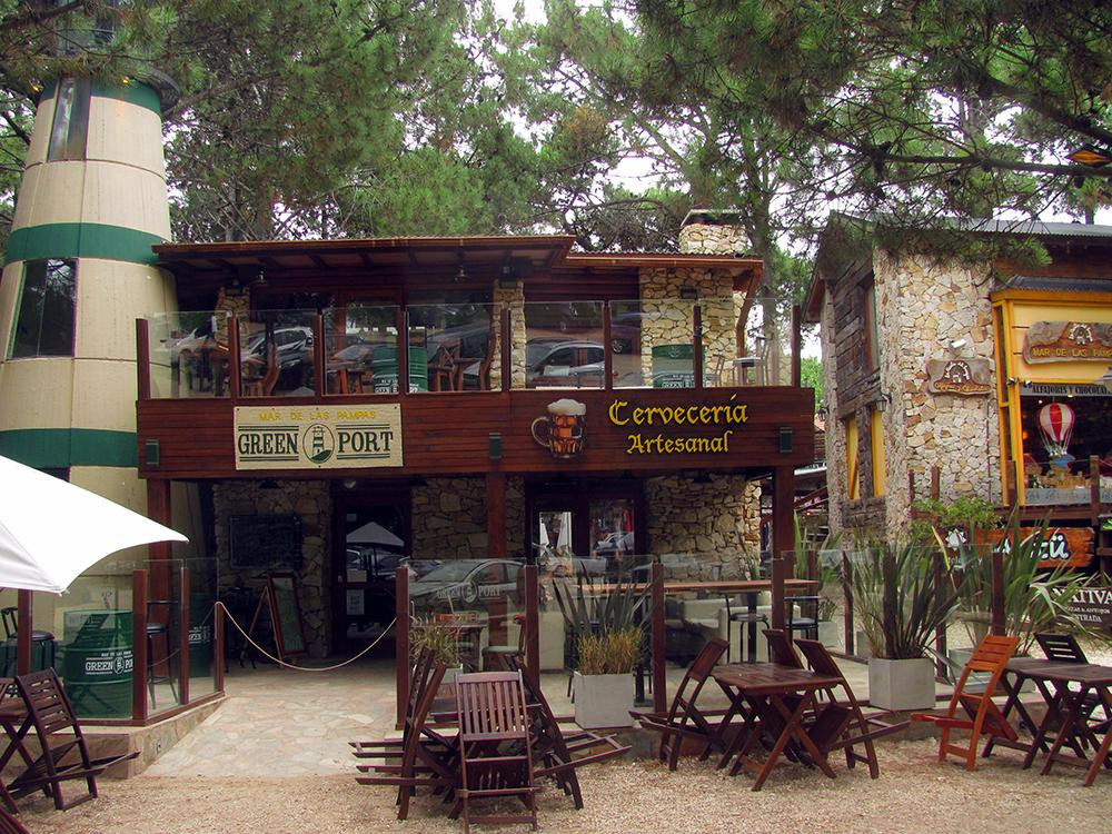 Green Port Grill & Bar