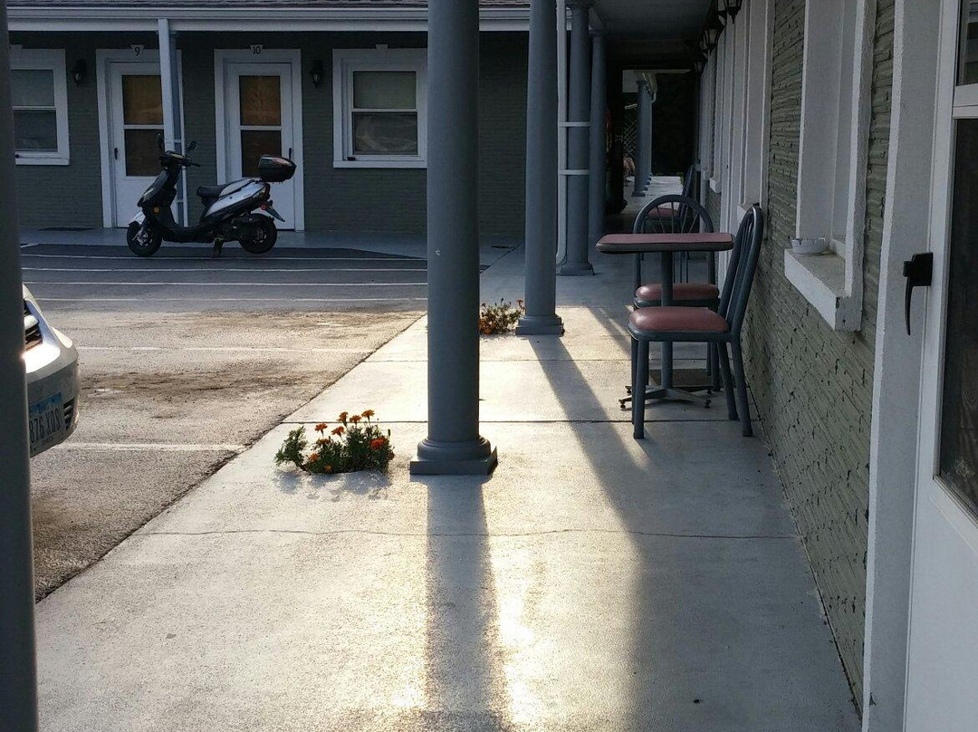 Chrisney酒店住宿-Motel Manor