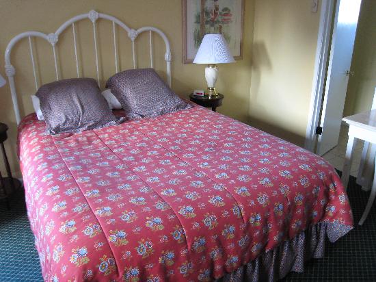 Ravenwood Motel-客卧