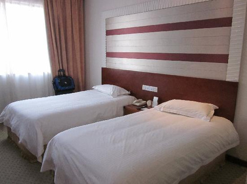 吴宫大酒店主图