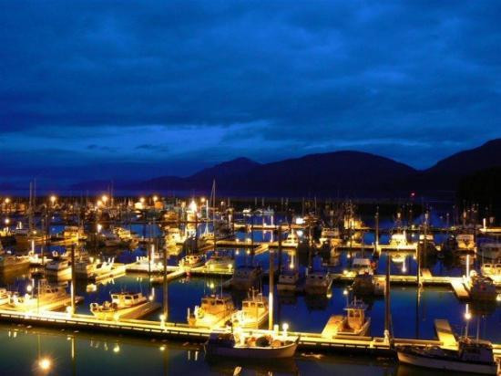 Reluctant Fisherman Inn