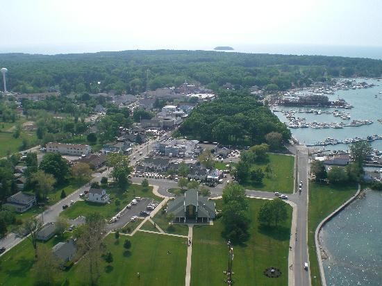 Perry's Victory & International Peace Memorial-Put in Bay必去景点