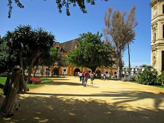 Fundacion Real Escuela Andaluza del Arte Ecuestre景点图片