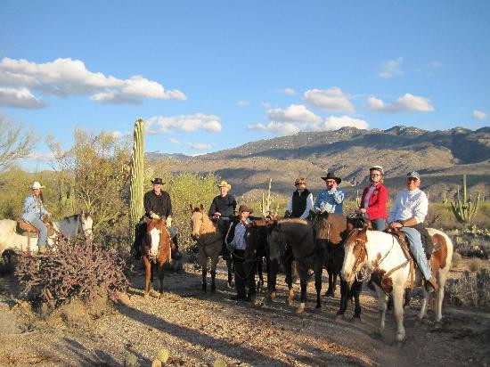 Houston's Horseback Riding-图森必去景点