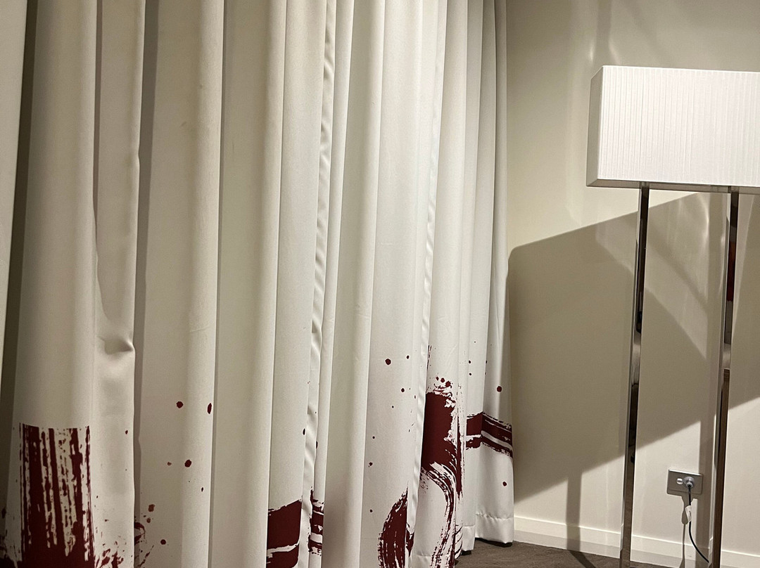 山根假日酒店主图