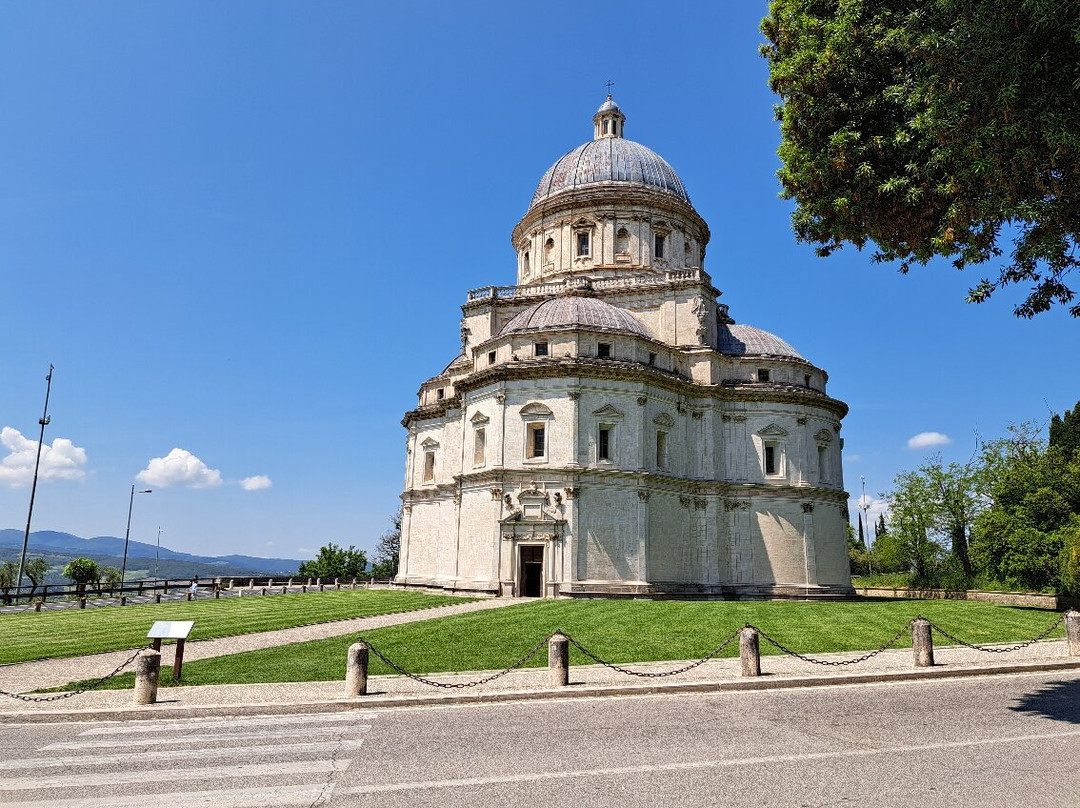 Tempio di Santa Maria della Consolazione-托迪必去景点