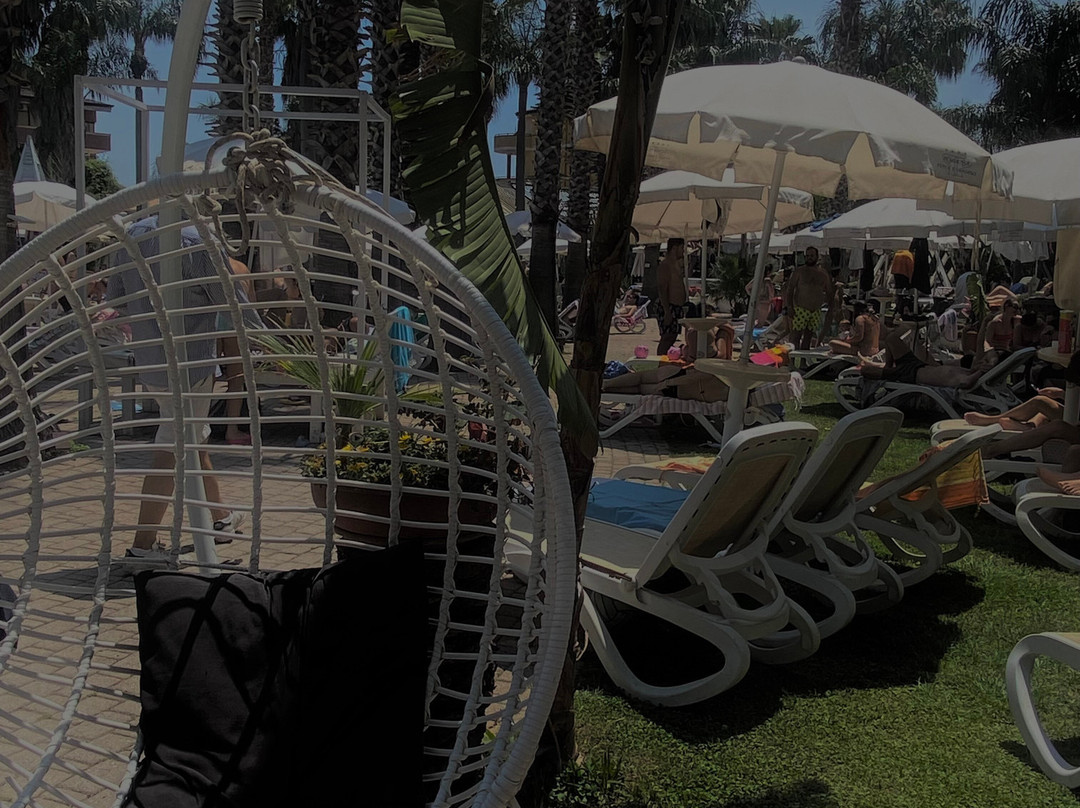 Piscine Karibu-那不勒斯必去景点