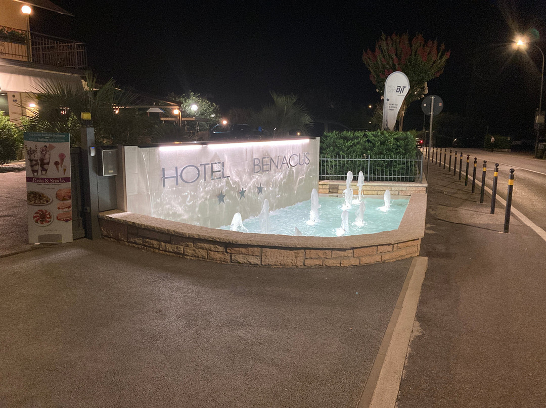 Eco Hotel Benacus主图