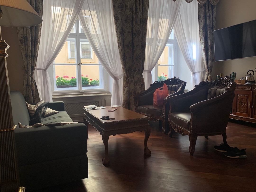 艾恩盖特套房酒店主图