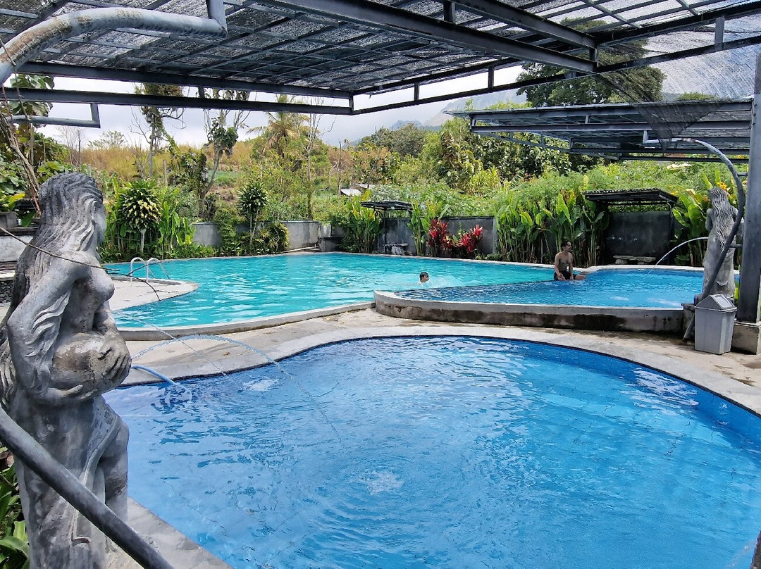 Santa Volkswagen Tour-Renon必去景点