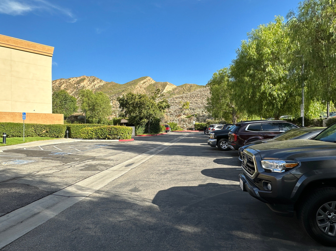 Courtyard by Marriott Santa Clarita Valencia主图