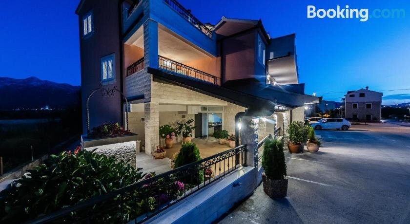 San Mihael Luxury Rooms主图