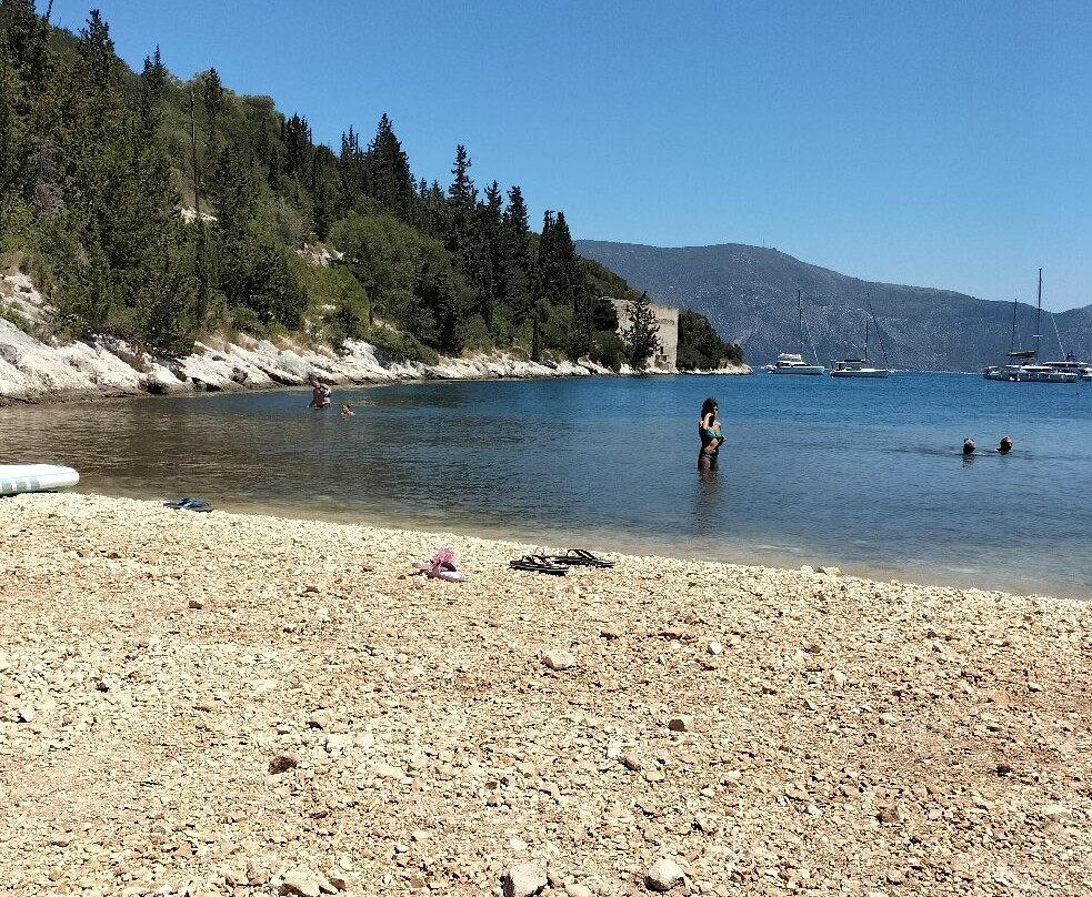 Foki Beach-凯法利尼亚岛必去景点