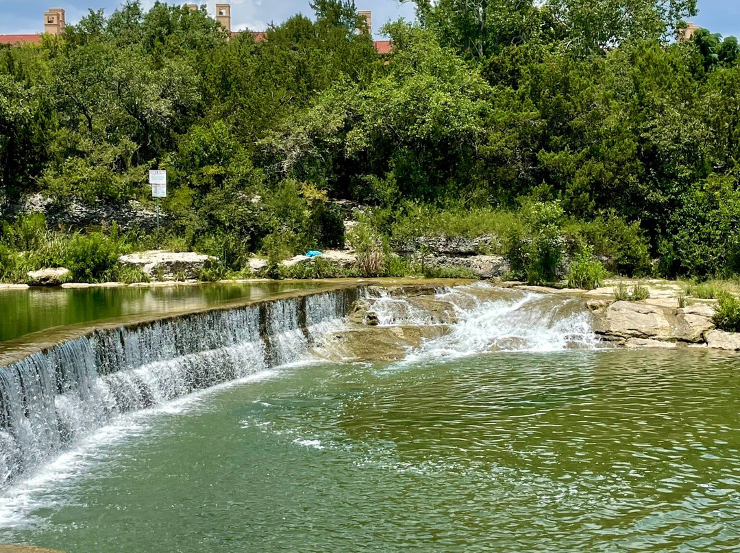 Blue Hole-Georgetown必去景点