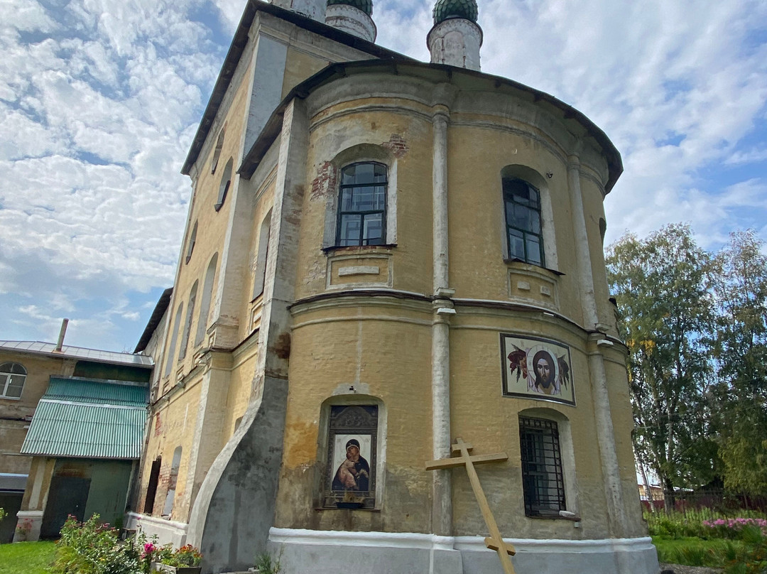 Church of the Divine Savior and St. Mikhail the Archangel景点图片