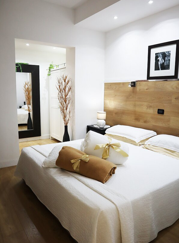 阿尔巴精品酒店主图