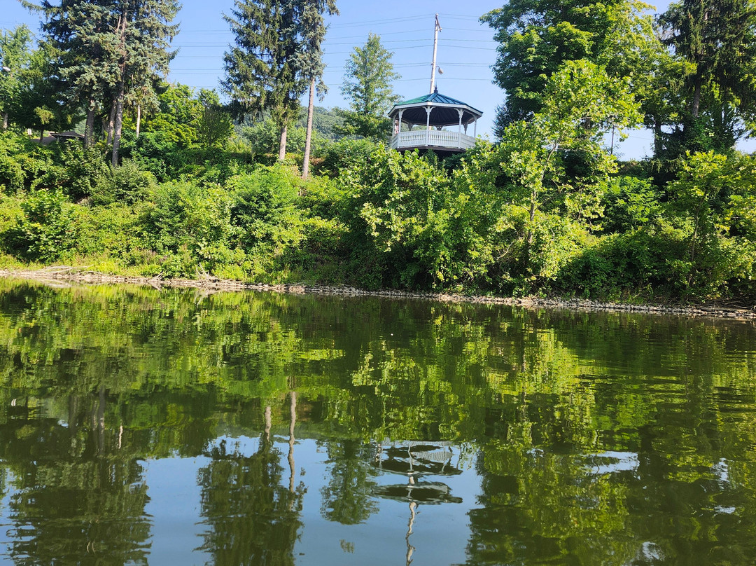 Allegheny Outfitters-Warren必去景点