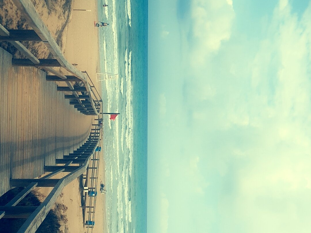 Playa El Moncoyo景点图片