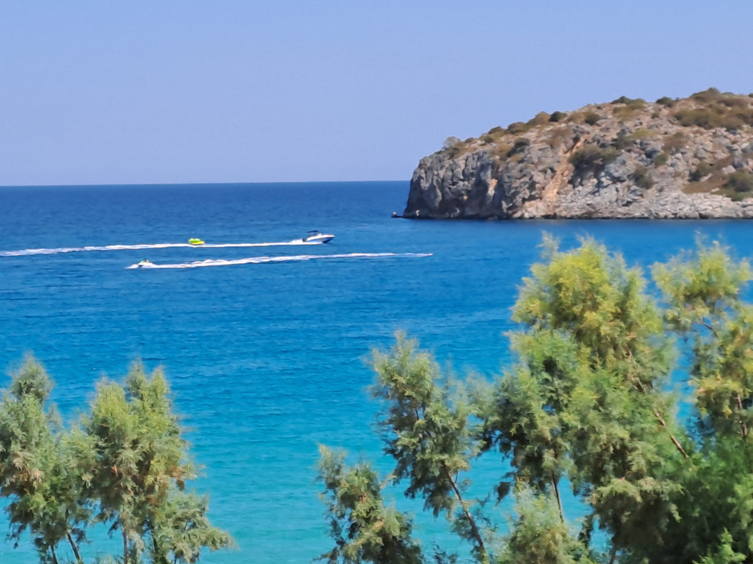 米斯特拉尔滨海酒店主图