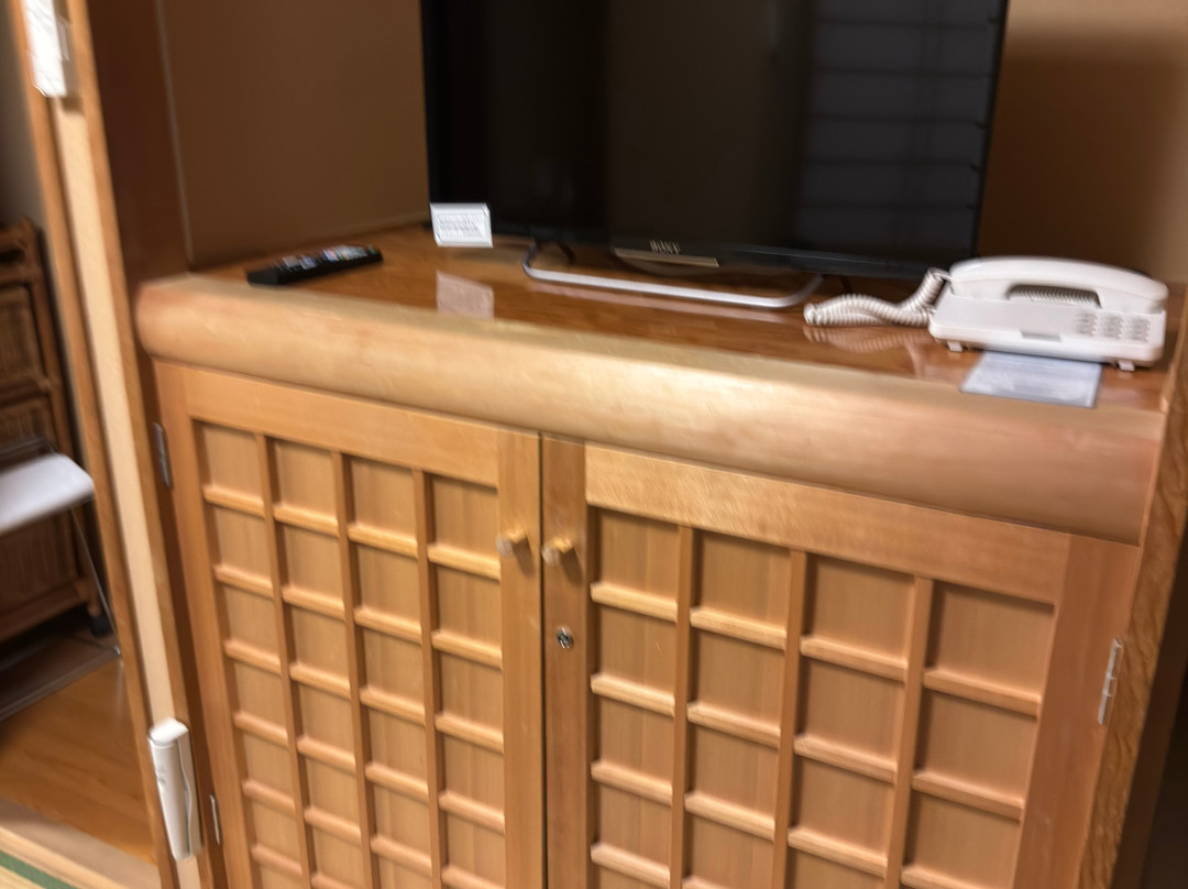 加茂川家庭酒店主图