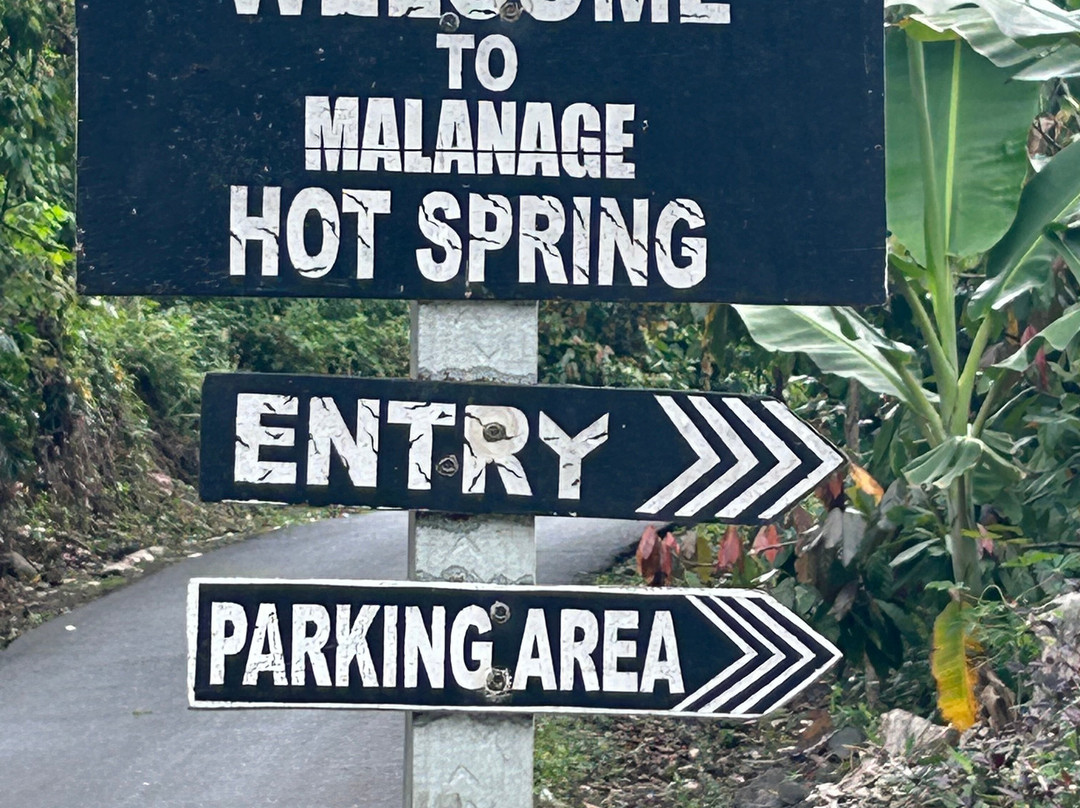 Malanage Hot Springs-Bajawa必去景点