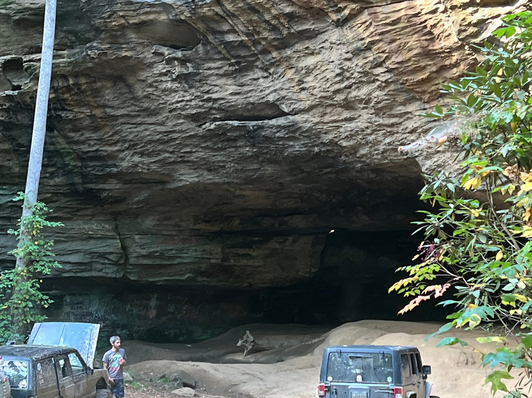 Rock Bottom Adventures Llc-Campton必去景点