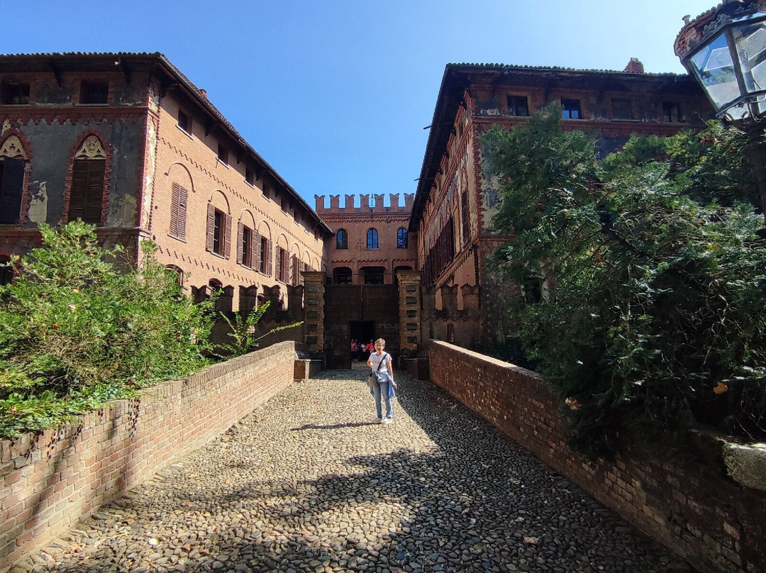 Castle of Piovera景点图片