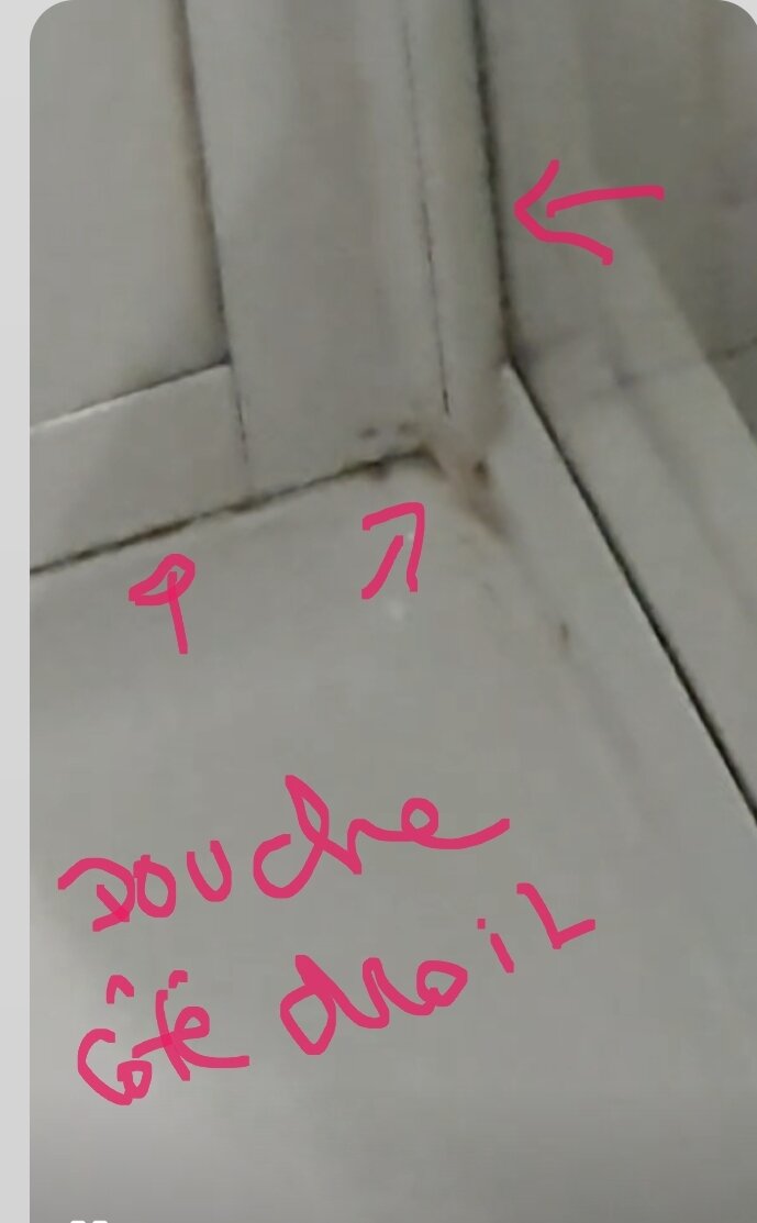 Hotel La Marmotte-浴室