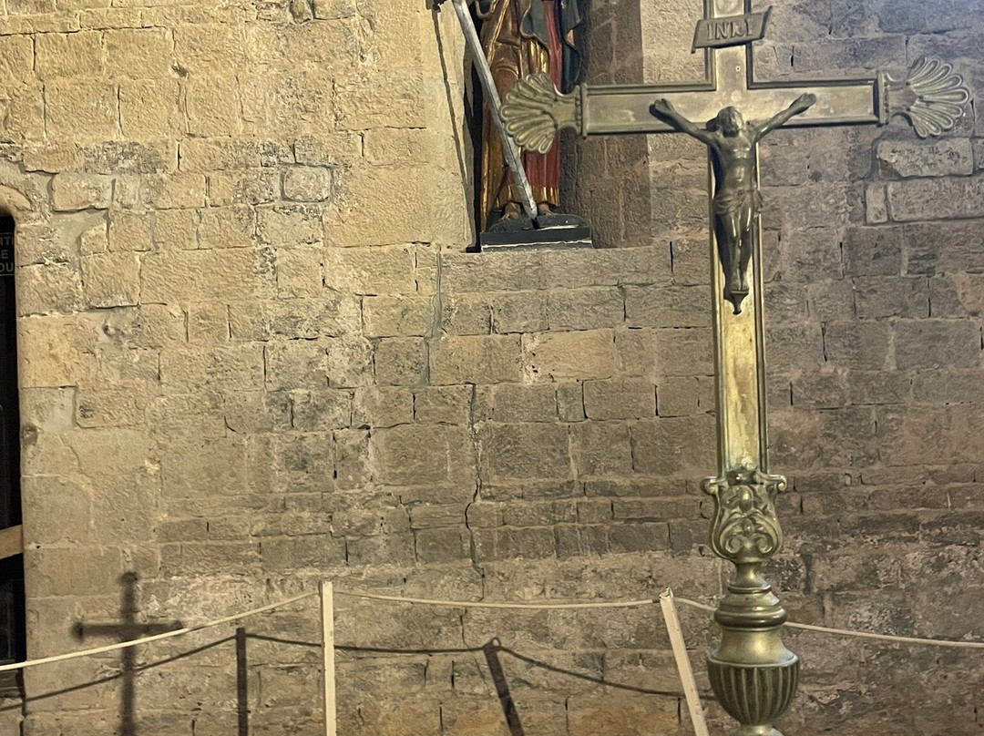 Collegiale Saint Pierre-Six-Fours-les-Plages必去景点