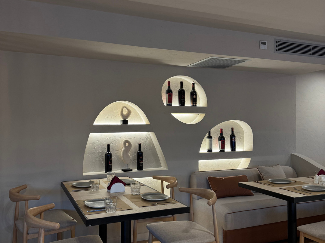 Bev/s Restaurant