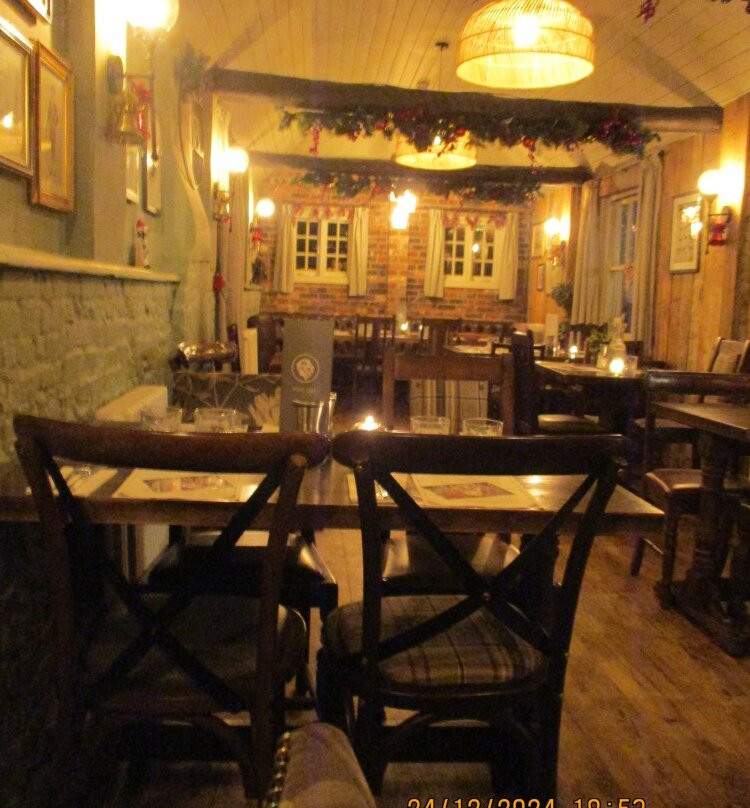 The White Lion主图