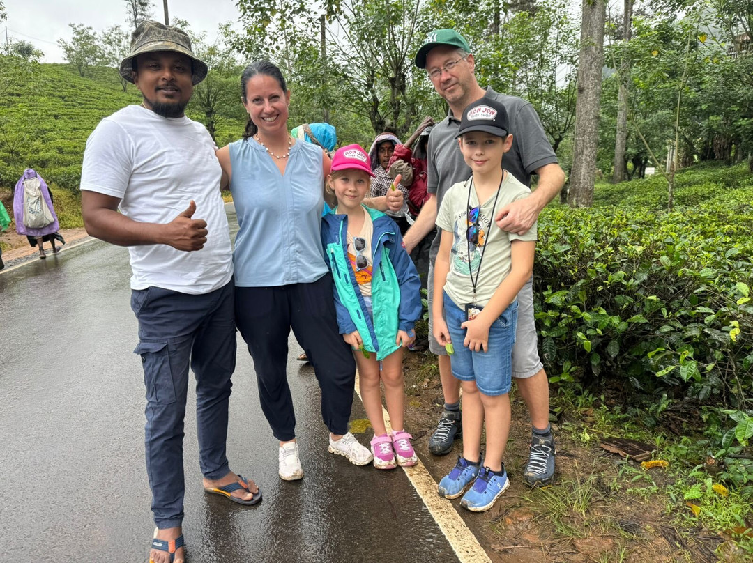 Sri Lanka Tours with Dinesh景点图片