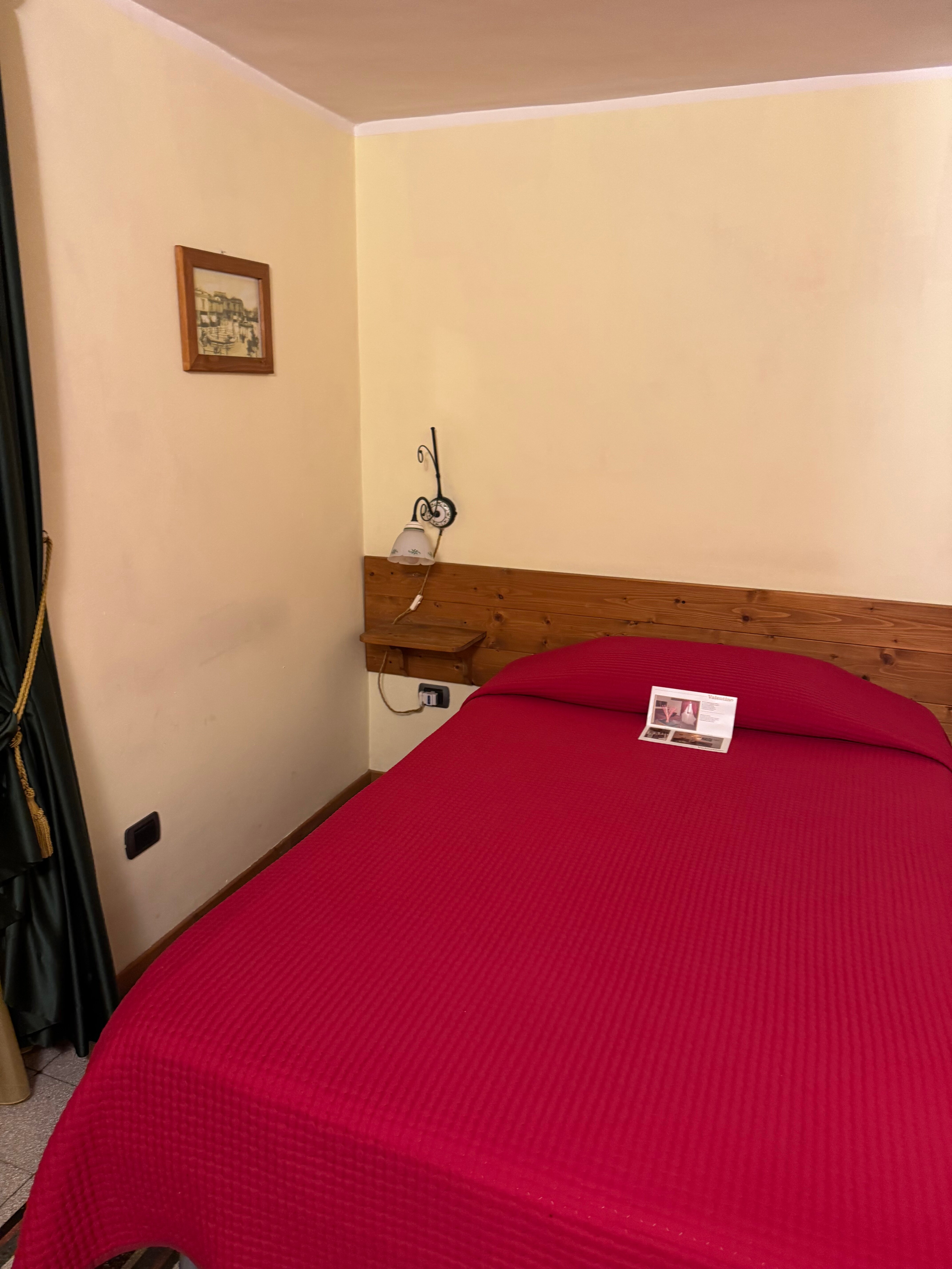 Albergo Valentino-官方