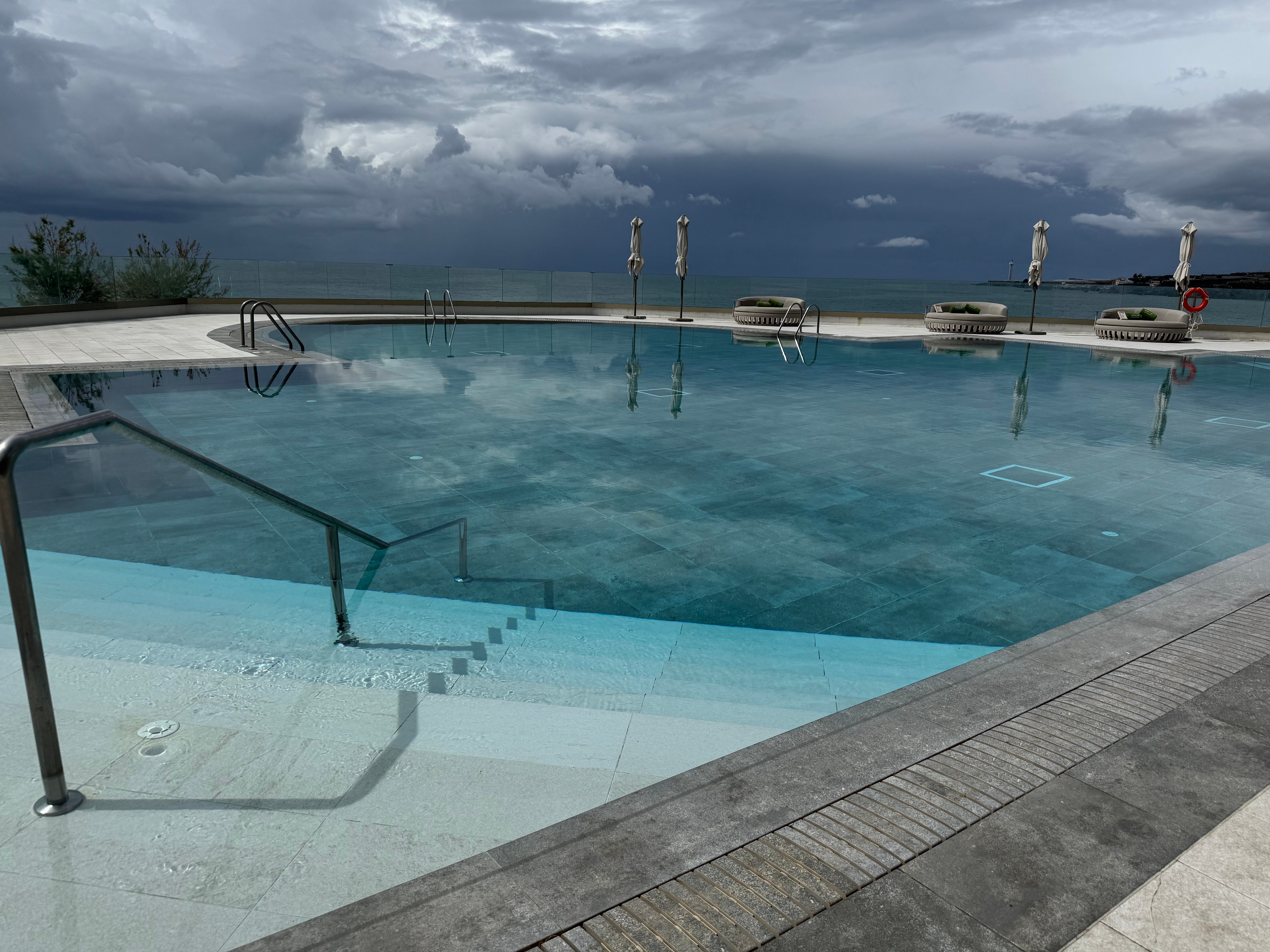 Meliá La Palma-泳池