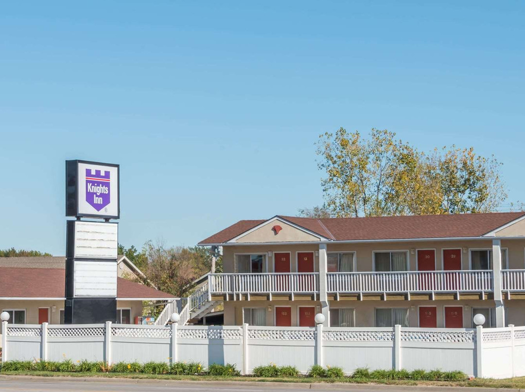 Garnett酒店住宿-Knights Inn Ottawa