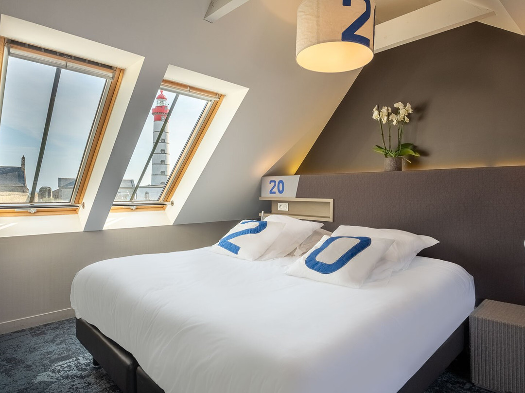 Hostellerie De La Pointe Saint-Mathieu主图