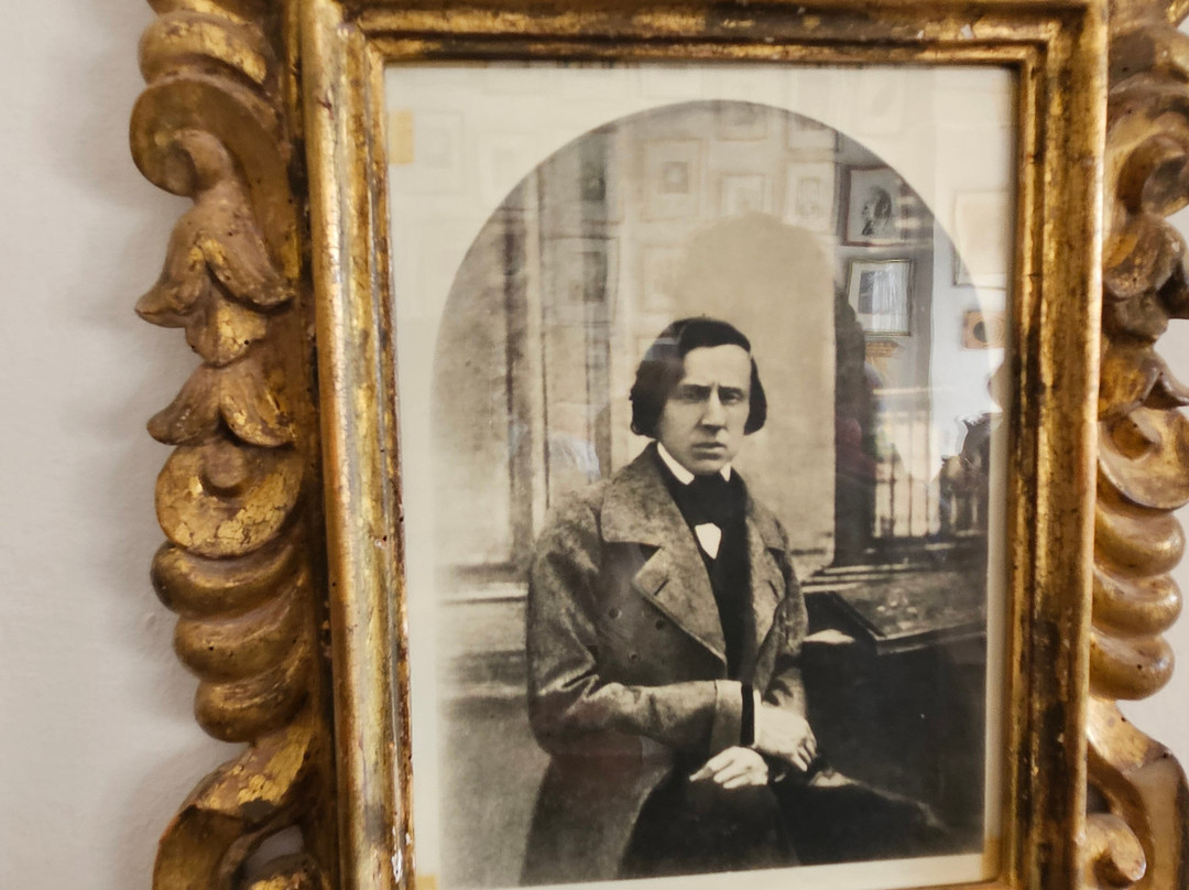 Museo Frédéric Chopin y George Sand-法德摩萨必去景点