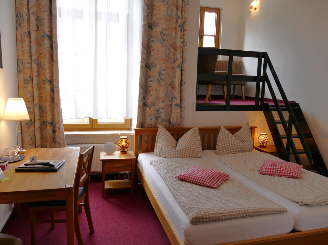 Hotel Meridian主图