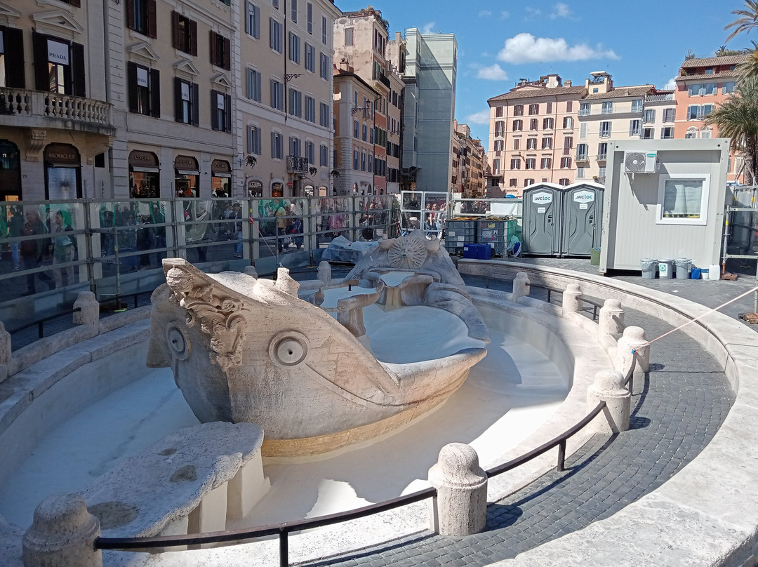 Fontana La Barcaccia-Rocca di Papa必去景点