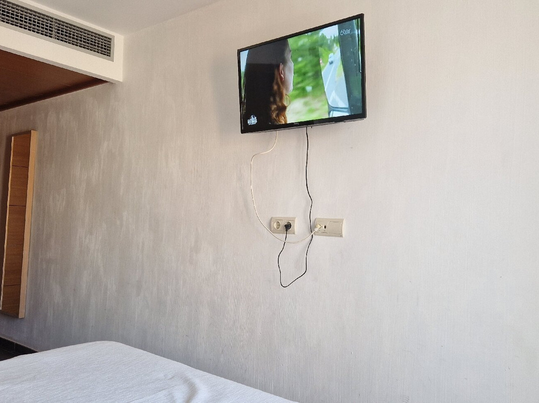 Carmen Hotel主图