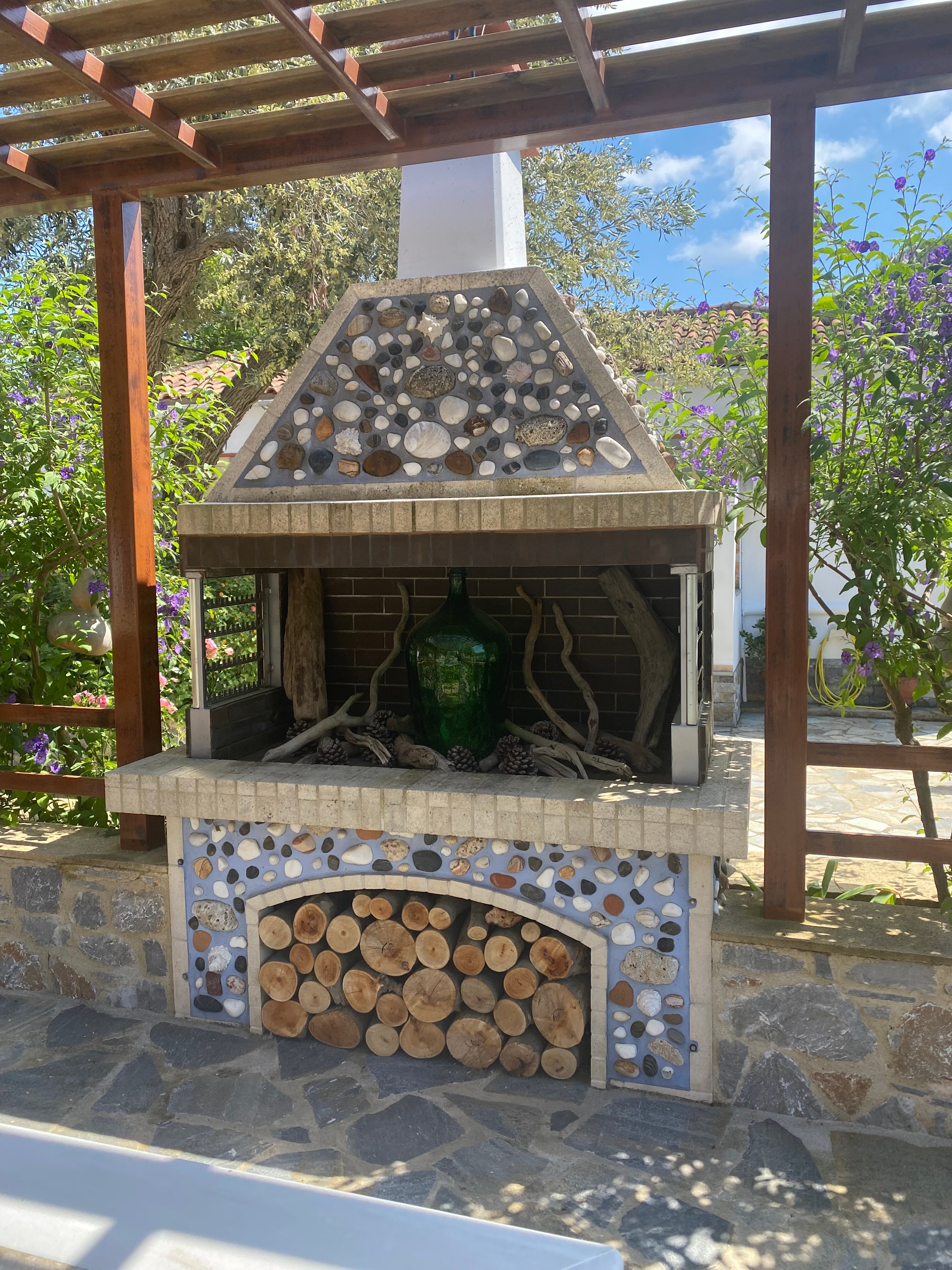 Thanos Studios & Apartments-官方