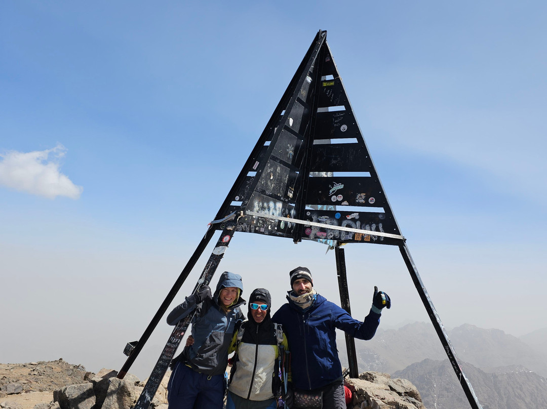Toubkal Guide Treks-伊姆利勒必去景点