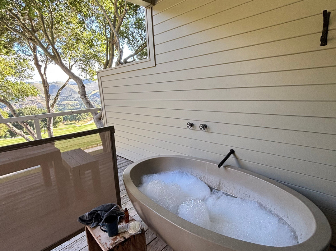 卡梅尔谷牧场酒店主图