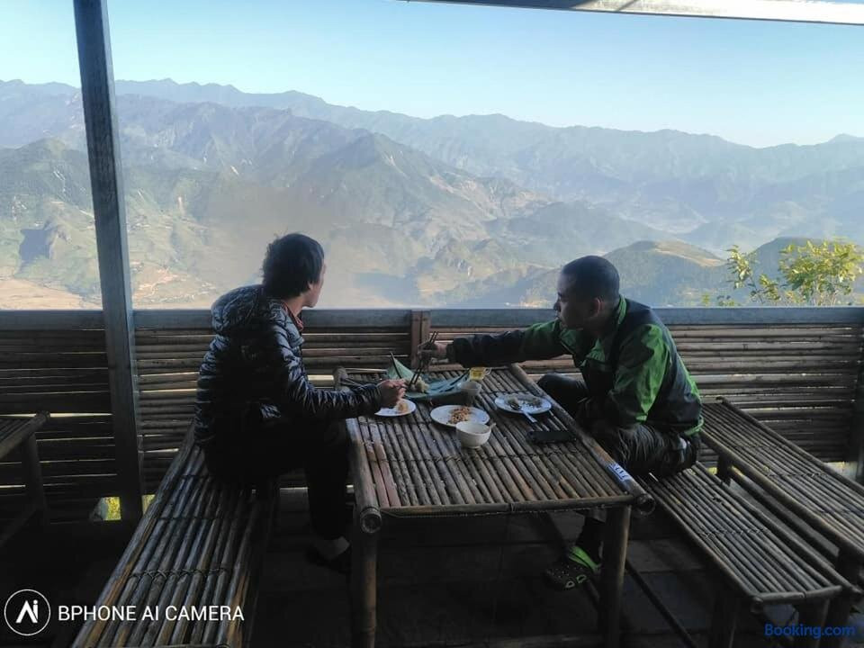 Nha Hang Nha Nghi Du Luon Khau Pha