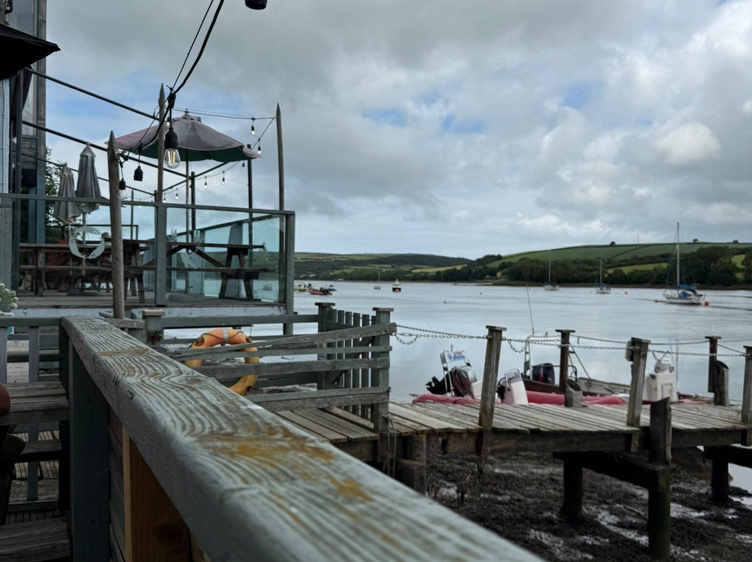 The Ferry Inn-Cardigan必去景点