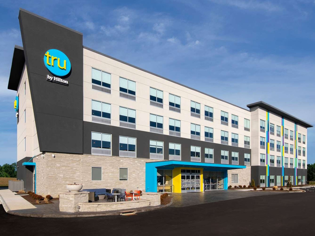 Tru by Hilton Sharonville Cincinnati