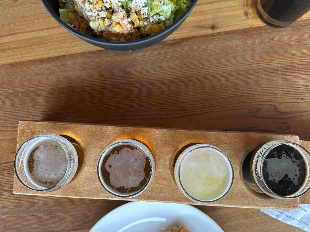 Parsons Brewing Company-皮克顿必去景点