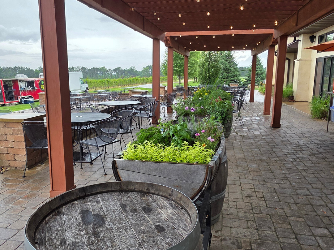 ELMARO Vineyard-Trempealeau必去景点